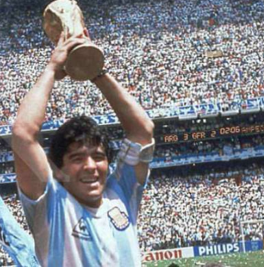 Momen Berkesan Maradona di Sepak Bola Argentina